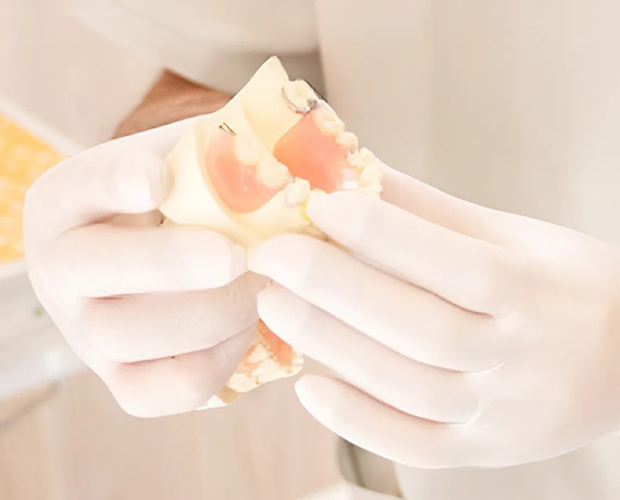 入れ歯を長く快適に使うために